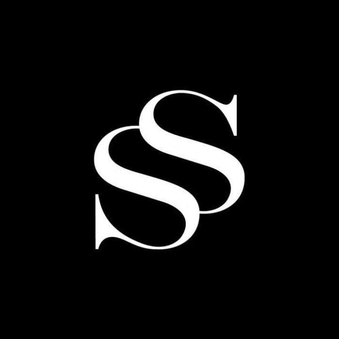 Shoppers stop brand logo Ambience mall