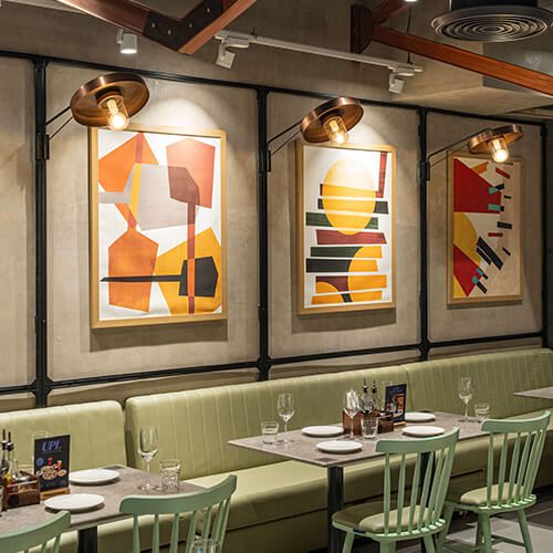 Pizza express store image