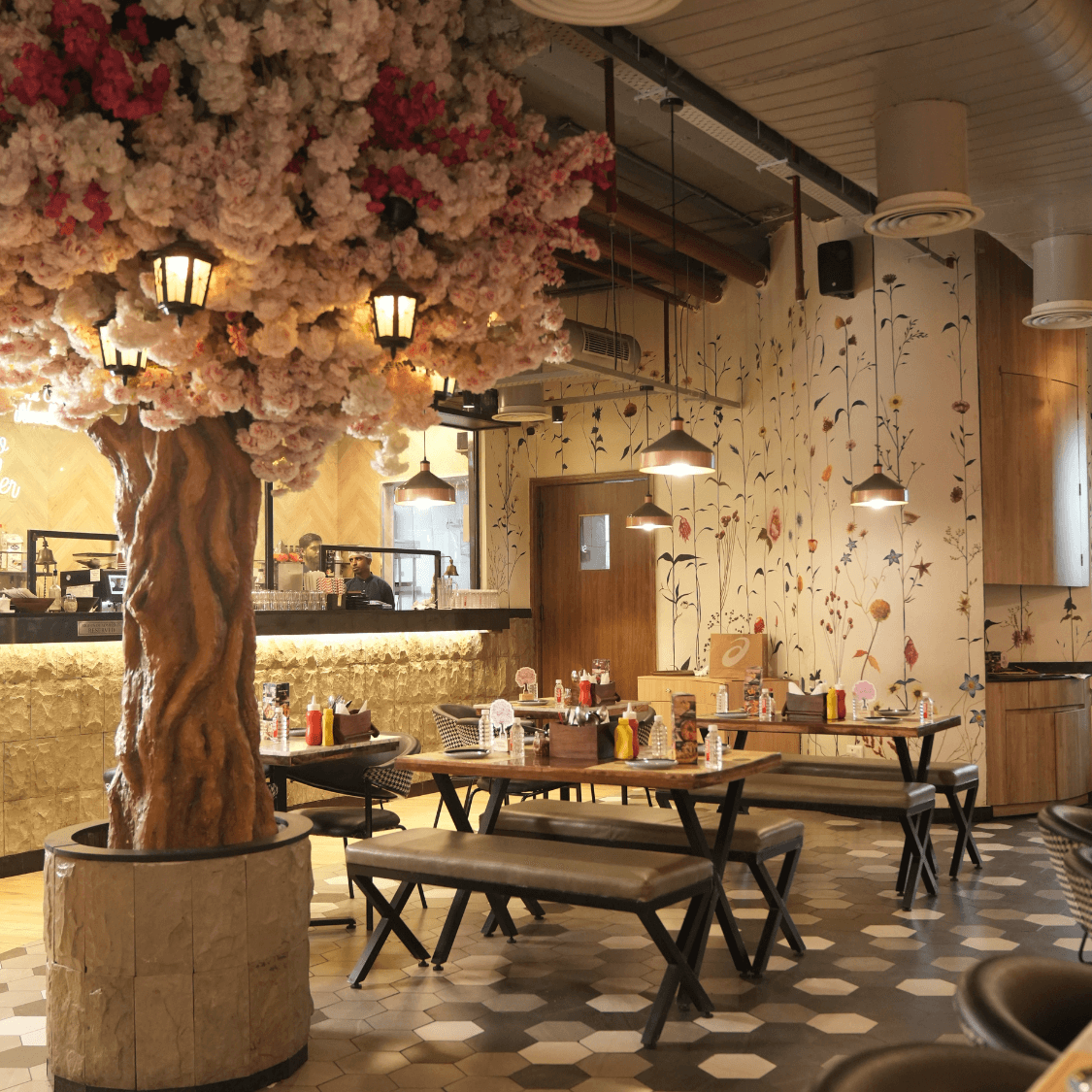 Spezia Bistro store image Ambience Mall Gurugram 4