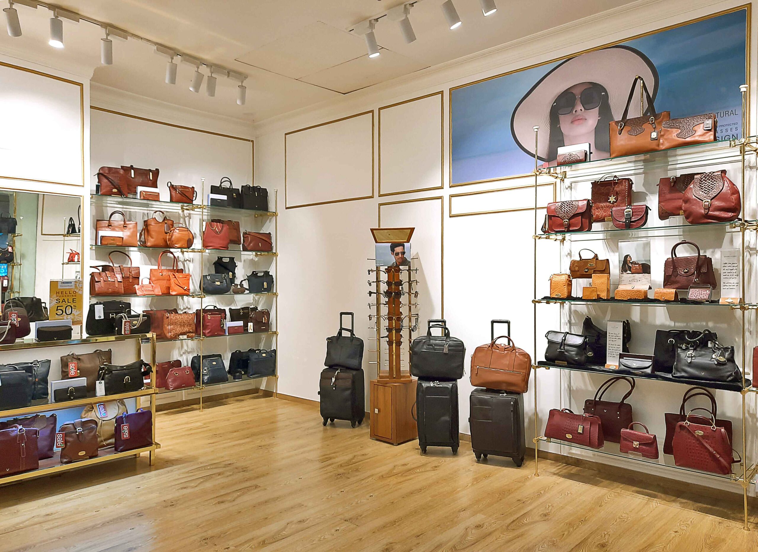 Hi design store image Ambience mall Gurugram 1