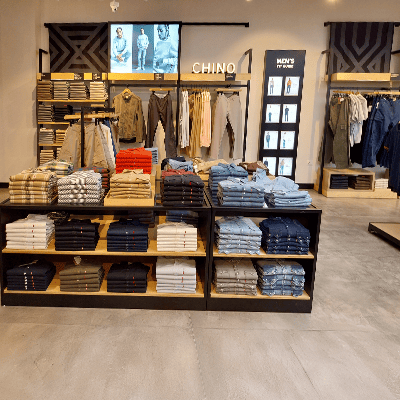 Levis store image Ambience mall Vasant Kunj 7