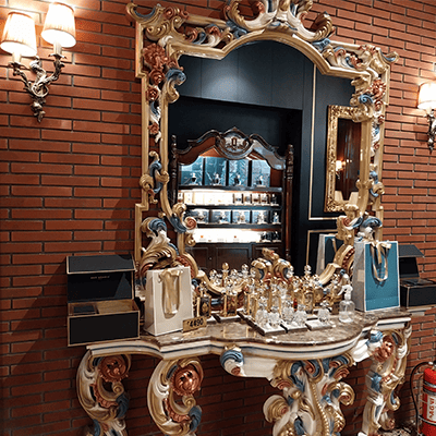 Oud Arabia store image Ambience mall Vasant Kunj 10