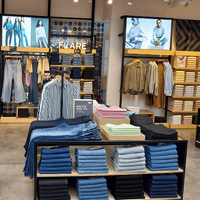 Levis store image Ambience mall Vasant Kunj 8