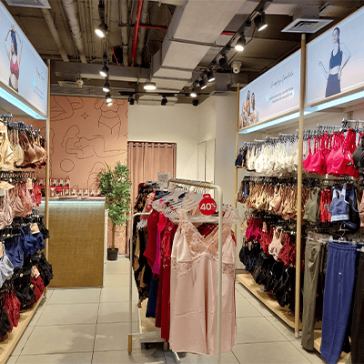 Nyka bt Nykaa store image Ambience mall Vasant Kunj 4