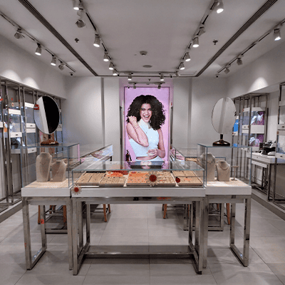 Mia by Tanishq store image Ambience mall Vasant Kunj 6