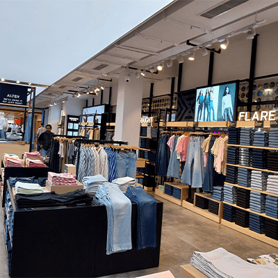 Levis store image Ambience mall Vasant Kunj 4