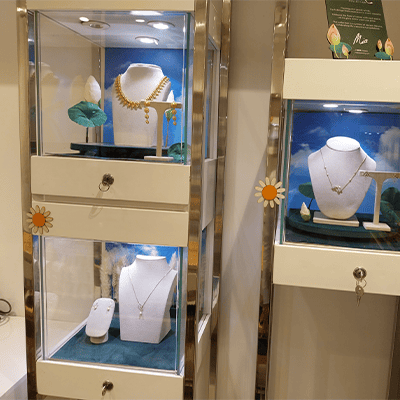 Mia by Tanishq store image Ambience mall Vasant Kunj 7