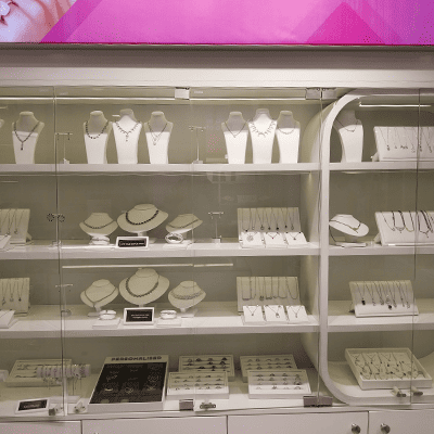 Giva store images Ambience mall Vasant Kunj 4