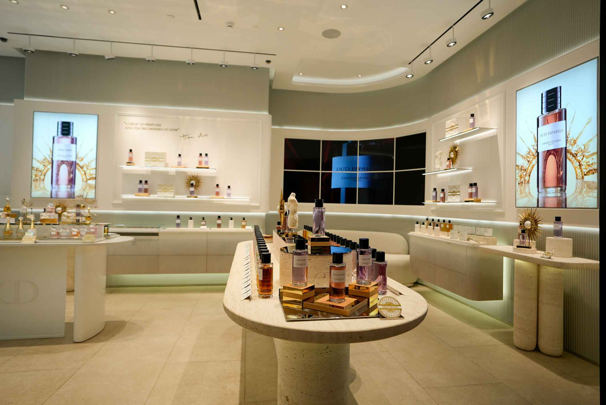 Dior store image Ambience Mall Gurugram 2