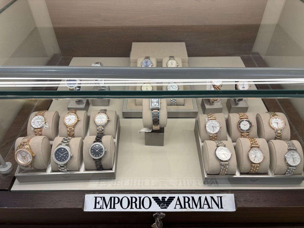 Tissot store images Ambience Mall Gurugram 7