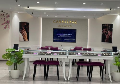 Caratlane store image Ambience mall 4