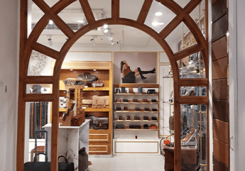 Hidesign store image Ambience mall Vasant Kunj 1