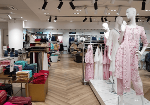 Reliance Trends store image Ambience mall Vasant Kunj 1