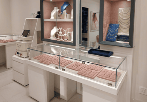 Bluestone store image Ambience mall Vasant Kunj 2