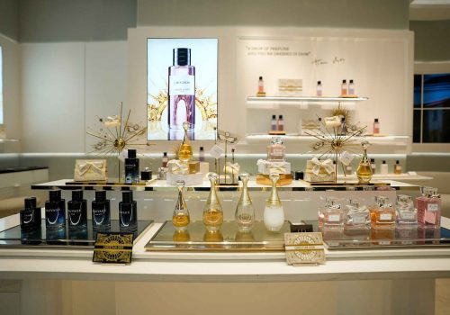 Dior store image Ambience Mall Gurugram 19