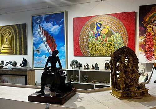 Uchaan arts store image 2