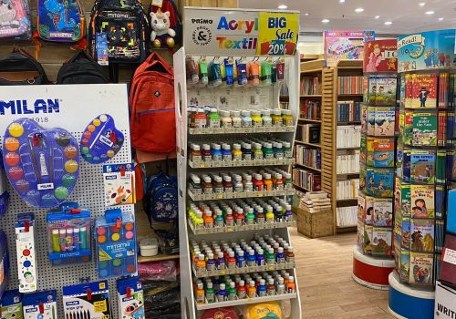 Om Book Shop store image 7