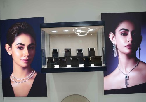 Jewelbox store image Ambience mall Gurugram 9