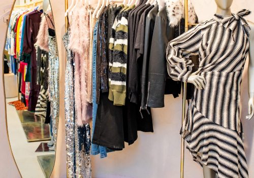 Coyu store image Ambience mall Vasant Kunj 4